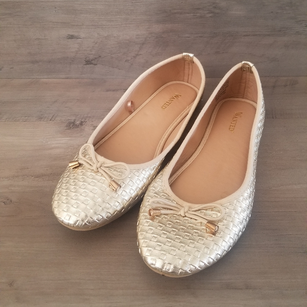 Wanted Gold ballet flats Sz 8
